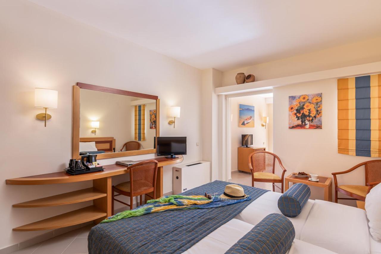 Anissa Beach Hotel Hersonissos  Exterior photo
