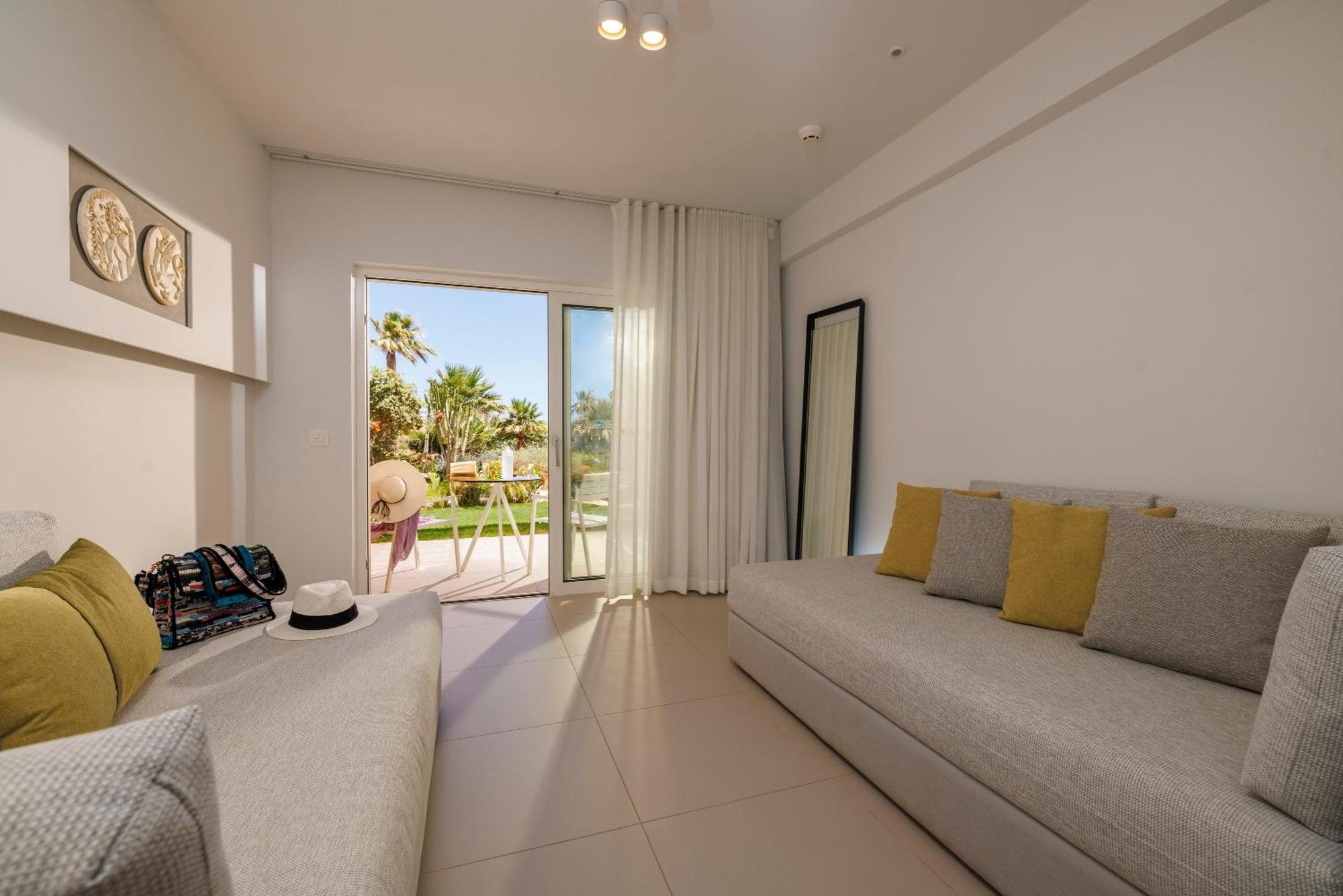 Anissa Beach Hotel Hersonissos  Exterior photo