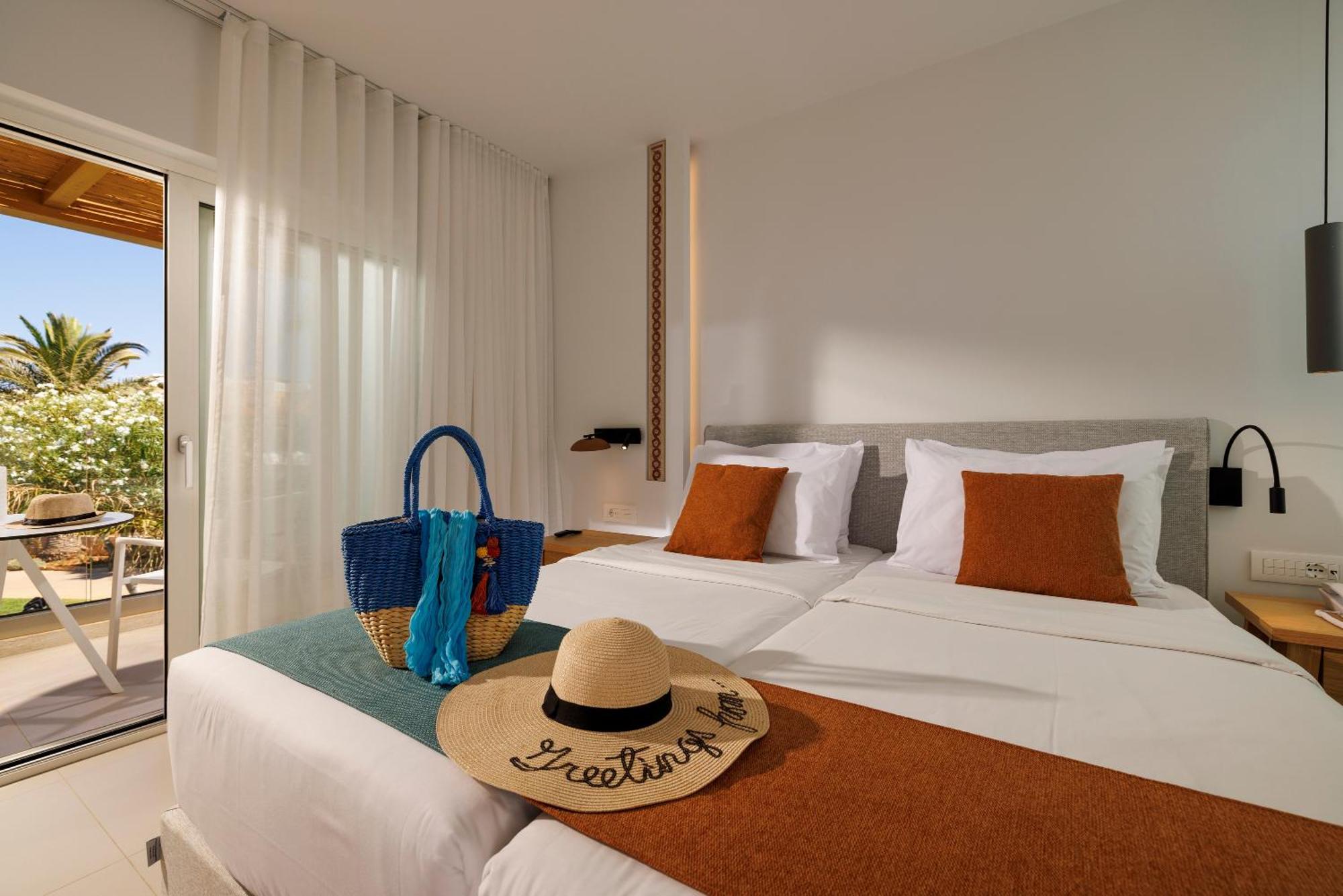 Anissa Beach Hotel Hersonissos  Exterior photo
