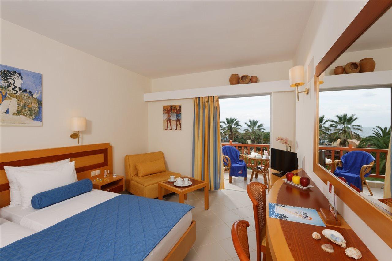 Anissa Beach Hotel Hersonissos  Exterior photo
